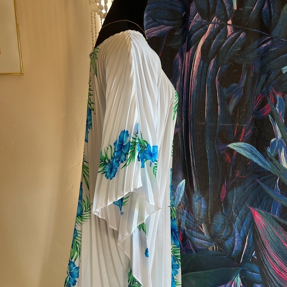 Vintage Hawaiian Tropical Mumu Maxi Dress - Picture 2 of 4